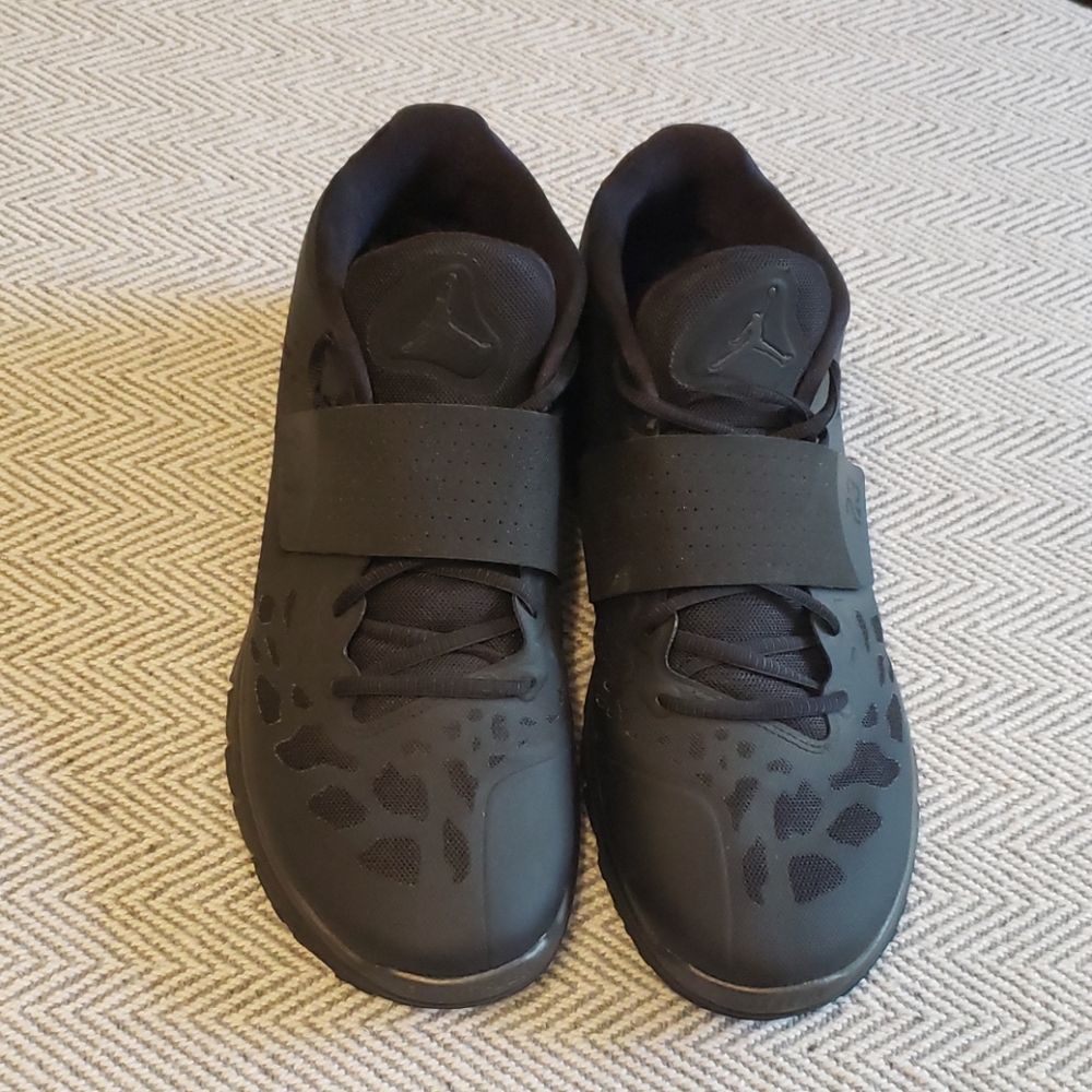 Jorden Sneakers